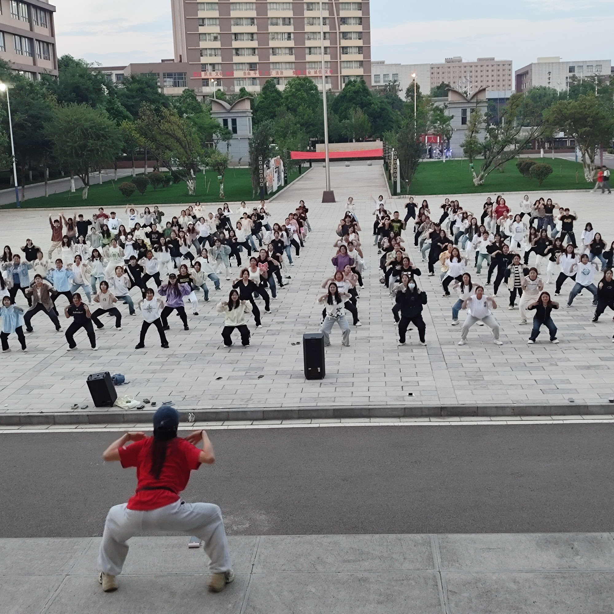 1720152641853002816.png 图片20.png