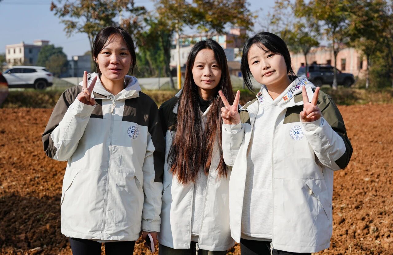 躬行实践，淬炼成长 | best365官方网站举行2025年秋季学期劳动教育实践活动