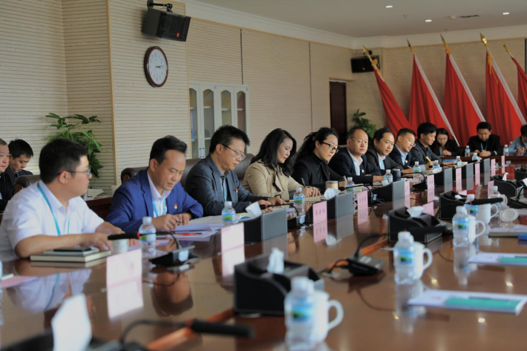 best365官方网站召开干部大会